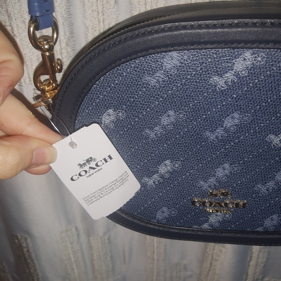 Coach camera bag - Picture 5 of 7